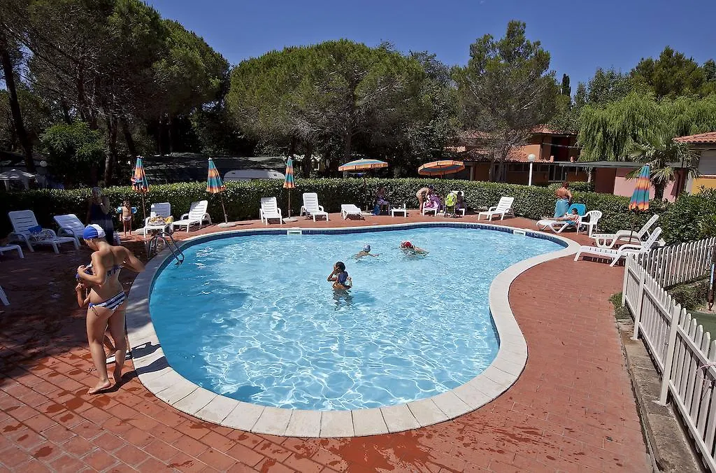 Camping Free Beach Marina Di Bibbona Parque de Campismo